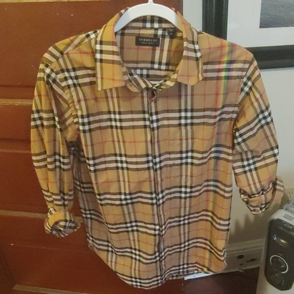 Burberry Other - Burberry button down - Medium